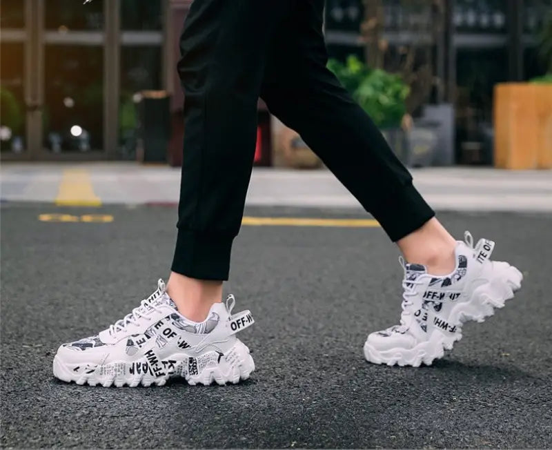 Tênis Megan Zouex®